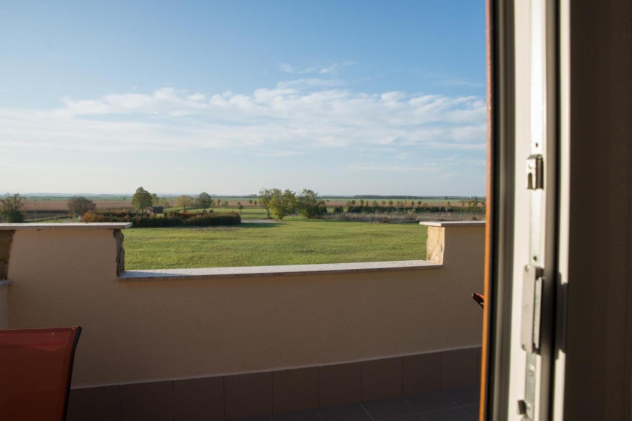 Eliza 1 Birdland Golf Apartman Bük Exterior foto